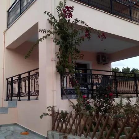 Meandros With Garden View Σκόπελος