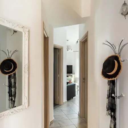 Meandros With Garden View