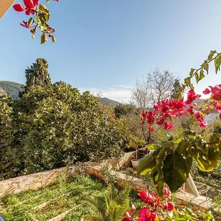 Appartement Meandros With Garden View Skopelos